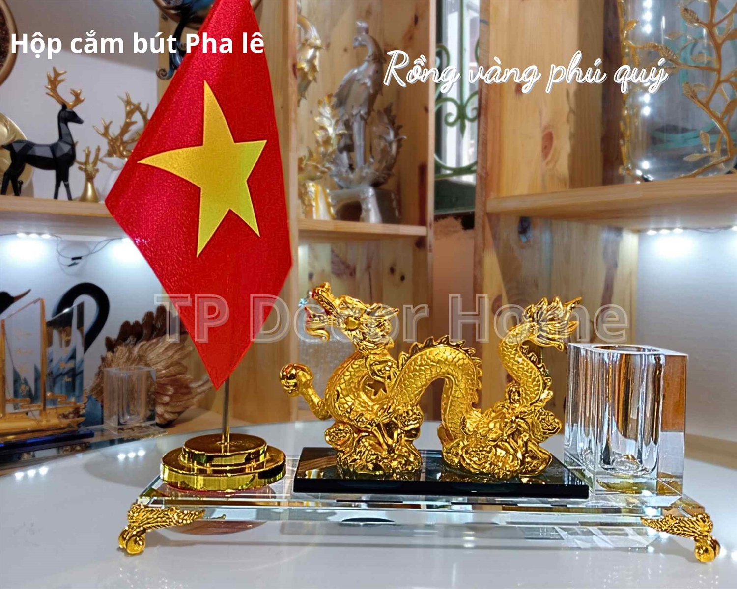 hop-cam-but-pha-le-rong-vang-phu-quy