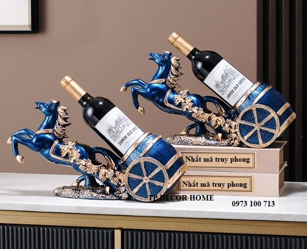 ke-ruou-vang-con-ngua-xanh-mon-qua-tang-cao-cap-va-sang-trong