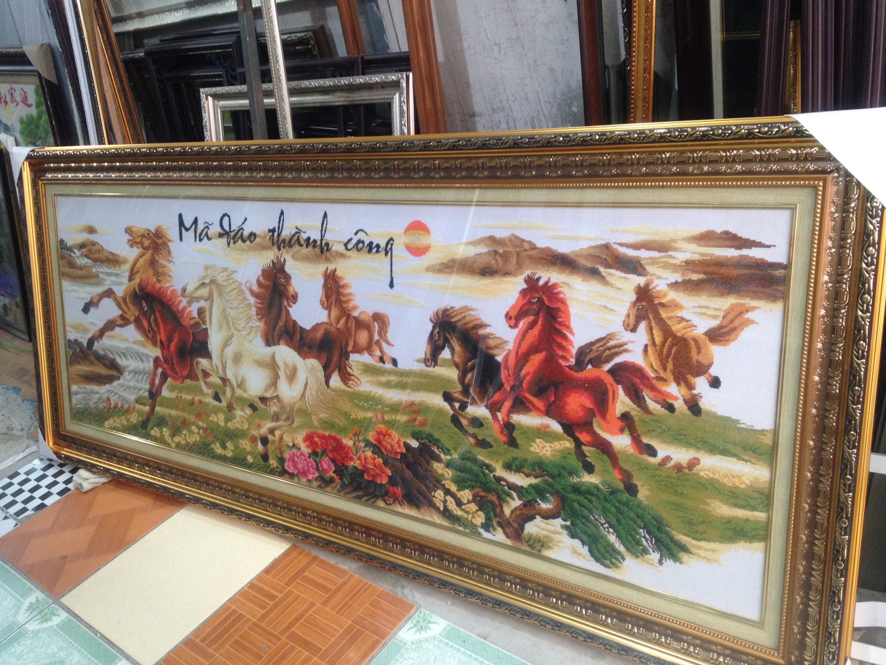 mau-tranh-theu-chu-thap-ma-dao-thanh-cong