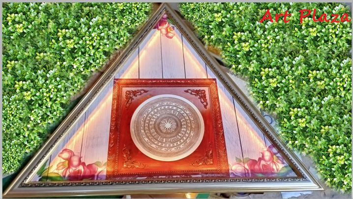 tranh-canvas-hinh-tam-giac