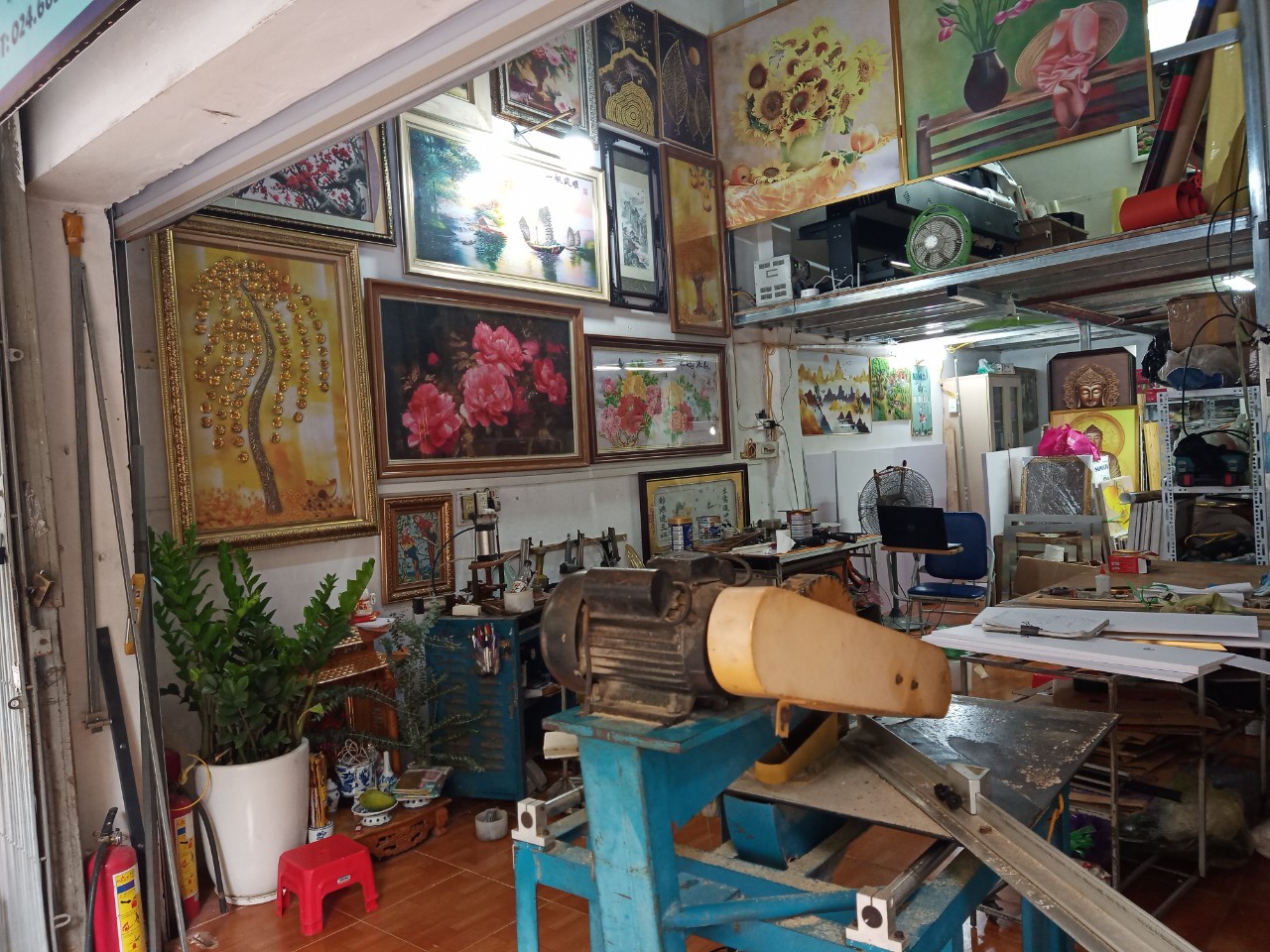 dia-chi-dong-khung-tranh-gia-re-tai-ha-dong