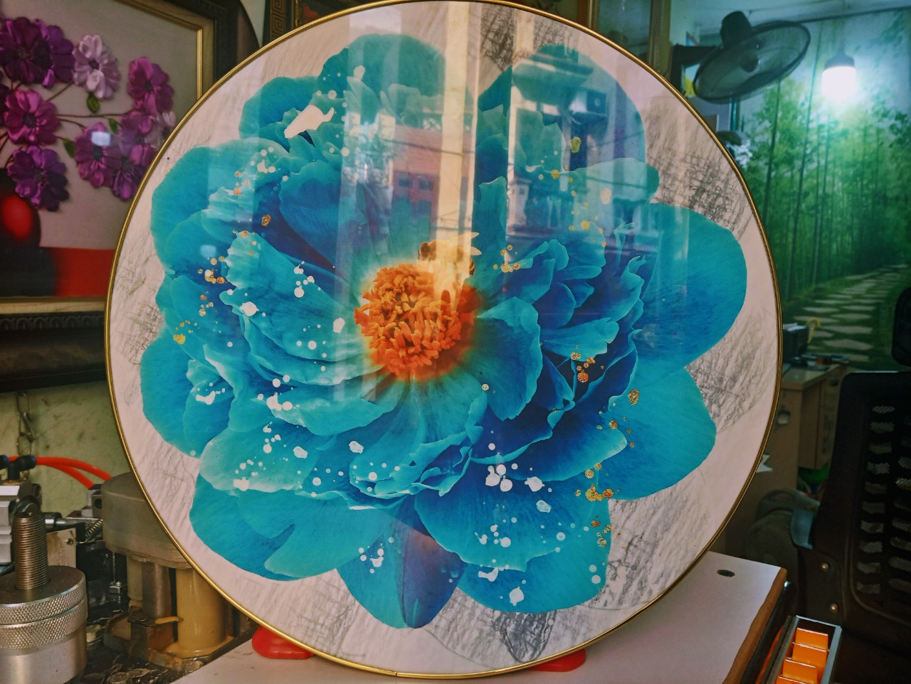 mau-tranh-trang-guong-tron-2708